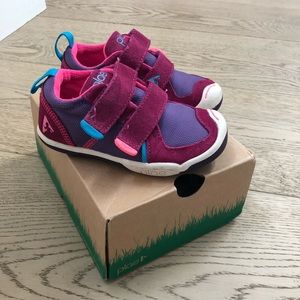Plae Kids shoe size 8.5